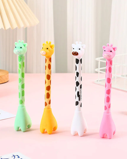 Giraffe Pen