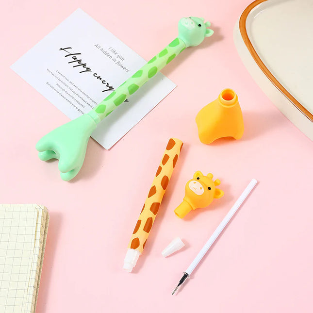 Giraffe Pen