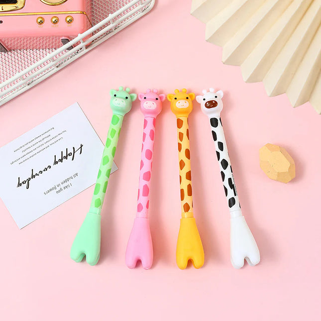 Giraffe Pen