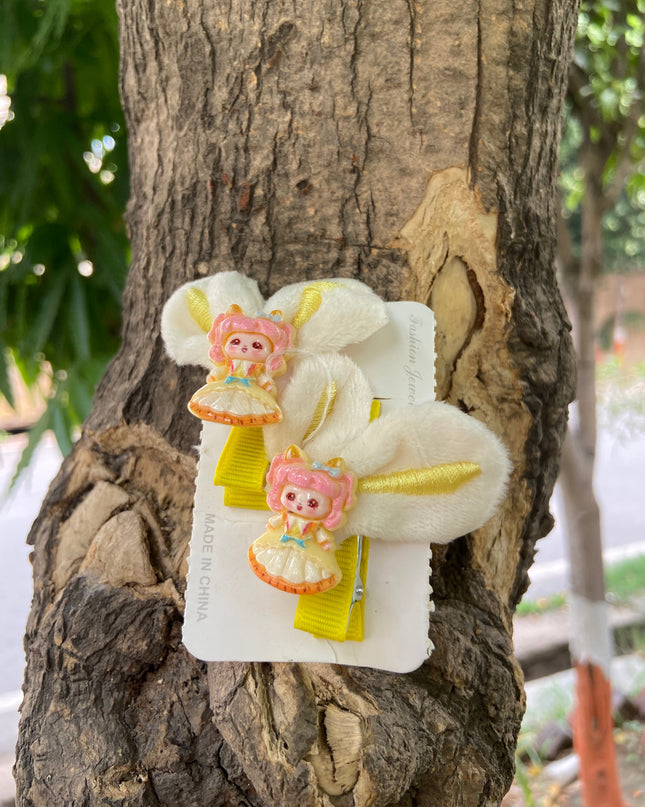Fur Hair Clips (2 Pairs)