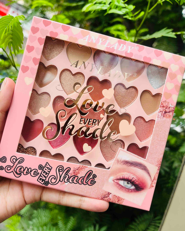 KAWAI HEART EYESHADOW