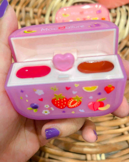 Earbud-shaped Lipgloss