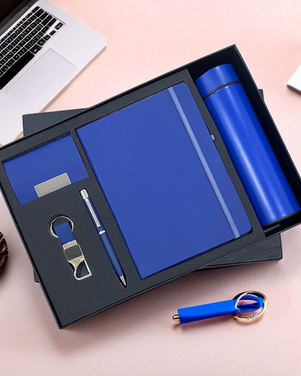 Personalized On-the-Go Office Essential Gift Set